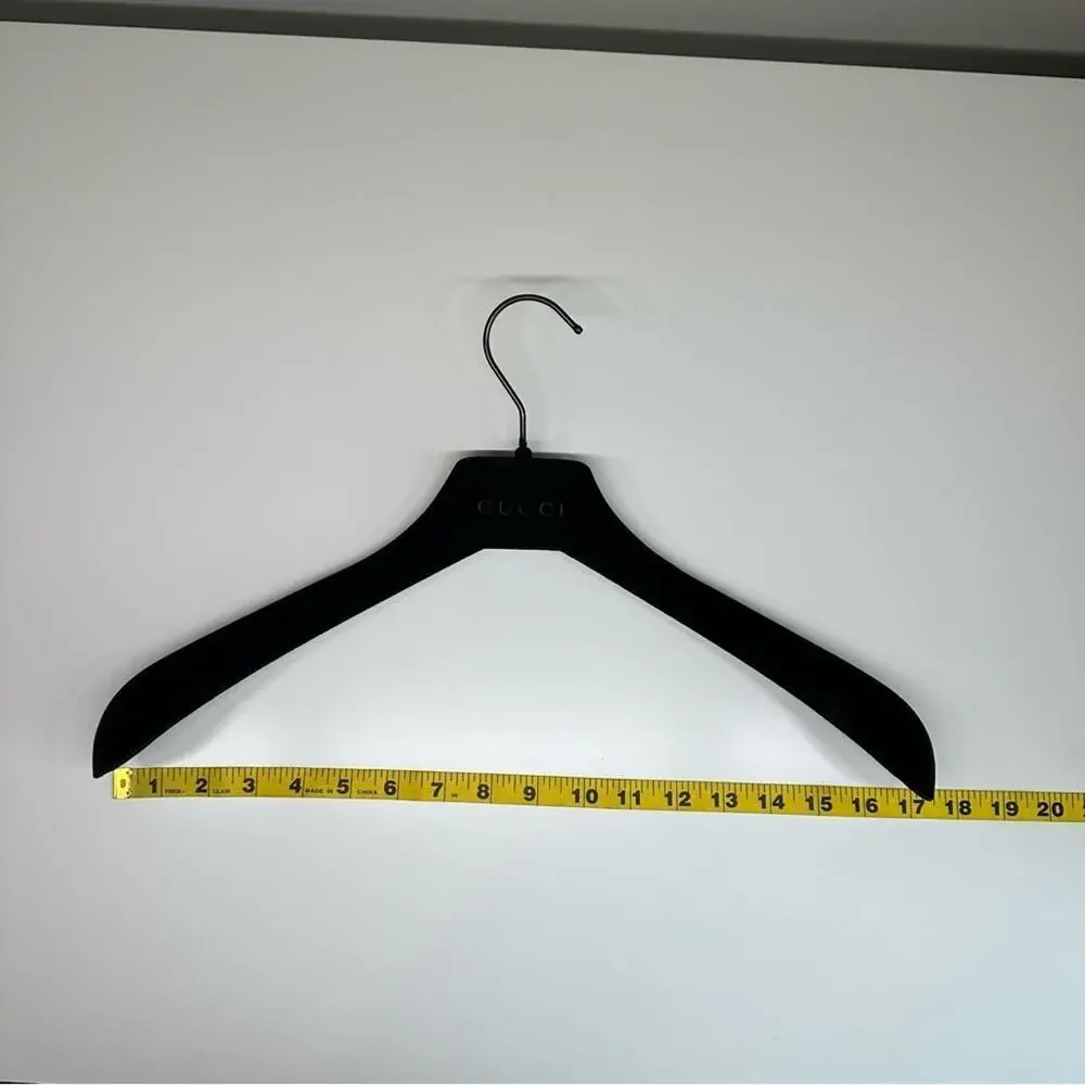 Gucci | Garment Bag & Velvet Coat Hanger | Off-white/Black | Bag: 20.5 x 57 inch